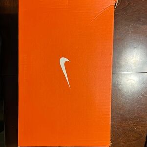Nike Signature Orange Box